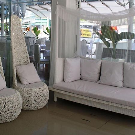 Santi White Hotel Phuket Exterior foto
