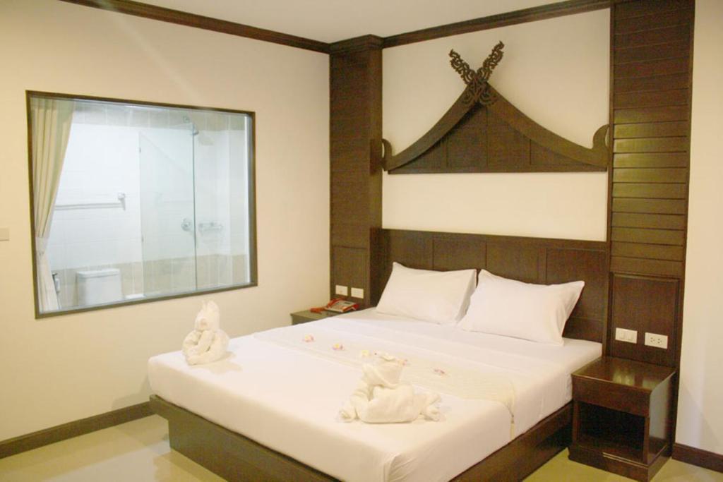 Santi White Hotel Phuket Habitación foto